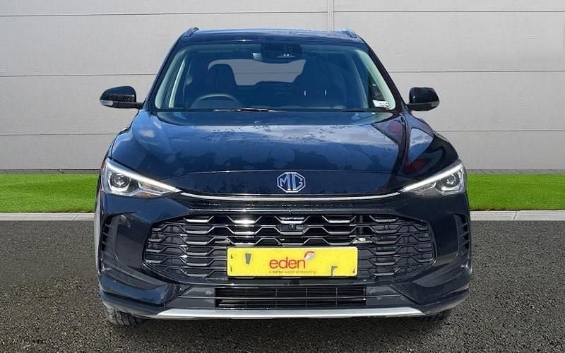 Used MG ZS Trophy 196 HP (144 kW) 2025 Hatchback