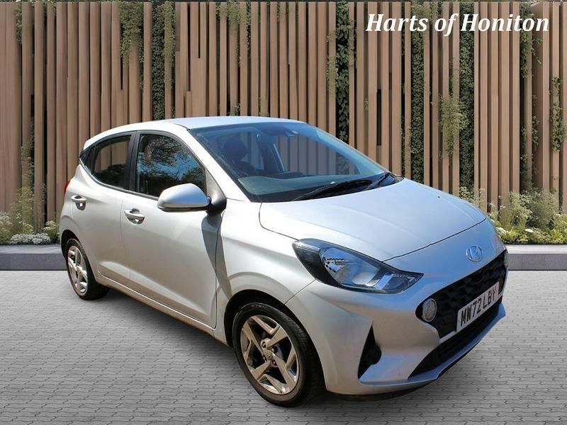 Używany Hyundai i10 SE 2022 Srebrny Hatchback