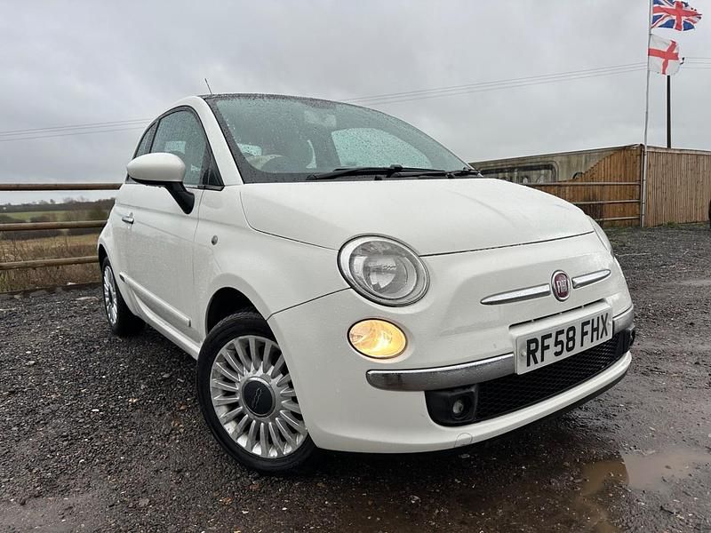 Used Fiat 500 Lounge 69 HP (50 kW) 2008 White Hatchback