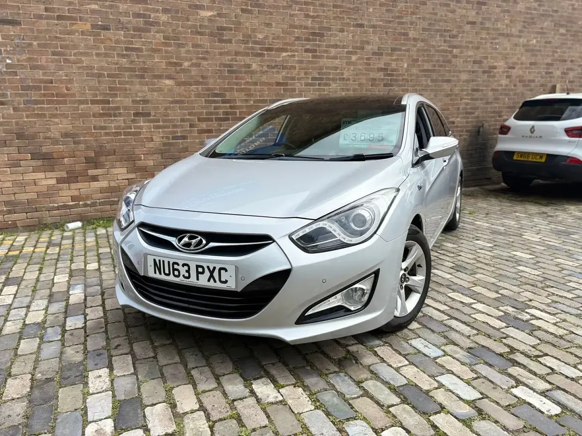 Used Hyundai i40 Premium 2013 Silver Estate