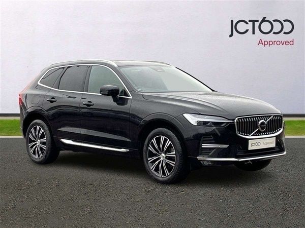 Black Used 2021 Volvo XC60 Inscription SUV | £23,900 (Good price) - Image 1/4