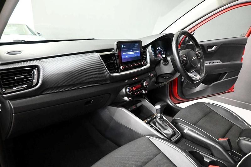 Used Kia Stonic GT-Line S 118 HP (86 kW) 2022 Red SUV