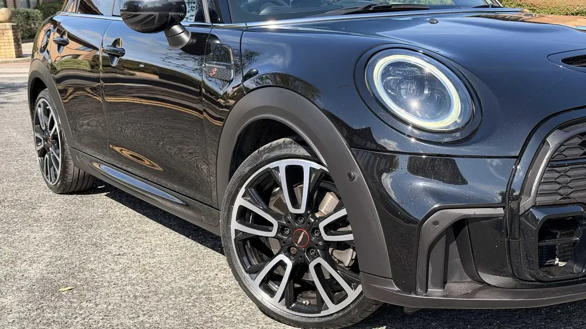 Usado Mini Cooper S Sport 192 CV (141 kW) 2021 Negro Utilitario