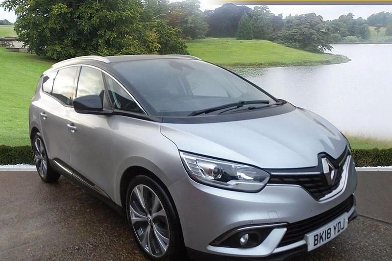 Used Renault Grand Scénic IV Dynamique 2018 Silver/black MPV