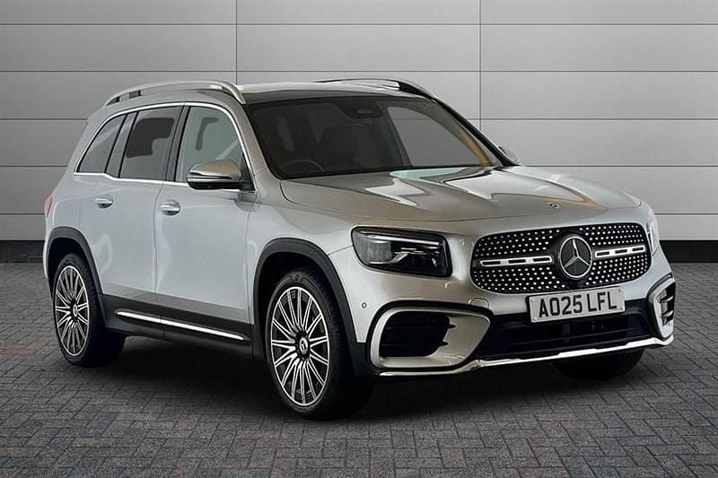 Silver Used 2025 Mercedes GLB200 AMG Line Premium Plus SUV | £40,295 - Image 1/4