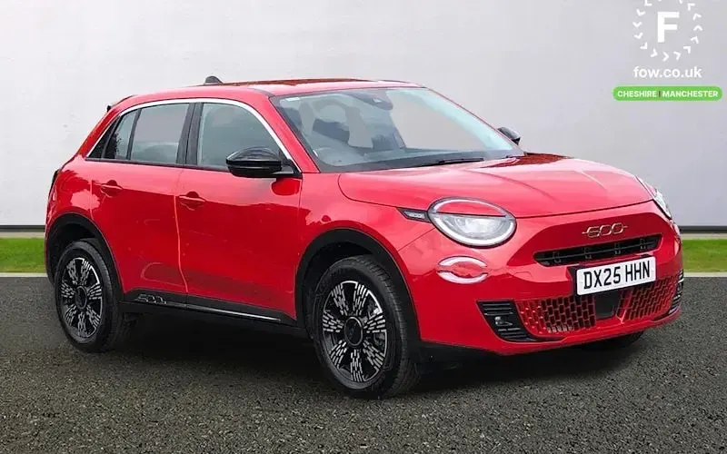 Gebraucht Fiat 600 S 101 PS (74 kW) 2025 Kleinwagen