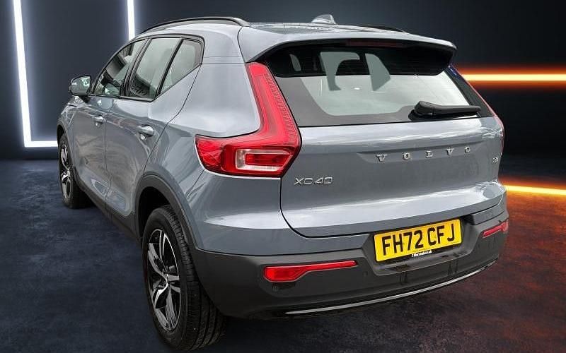 Begagnad Volvo XC40 Plus 163 HK (119 kW) 2026 SUV