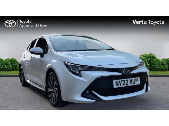 White Used 2022 Toyota Corolla Design Hatchback | £18,250 (Fair price) - Image 1/4