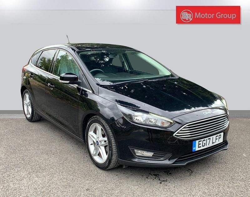 Black Used 2017 Ford Focus Zetec Hatchback | £7,673 (Fair price) - Image 1/4