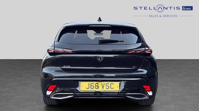 Used Peugeot 308 Premium 129 HP (94 kW) 2022 Black Hatchback