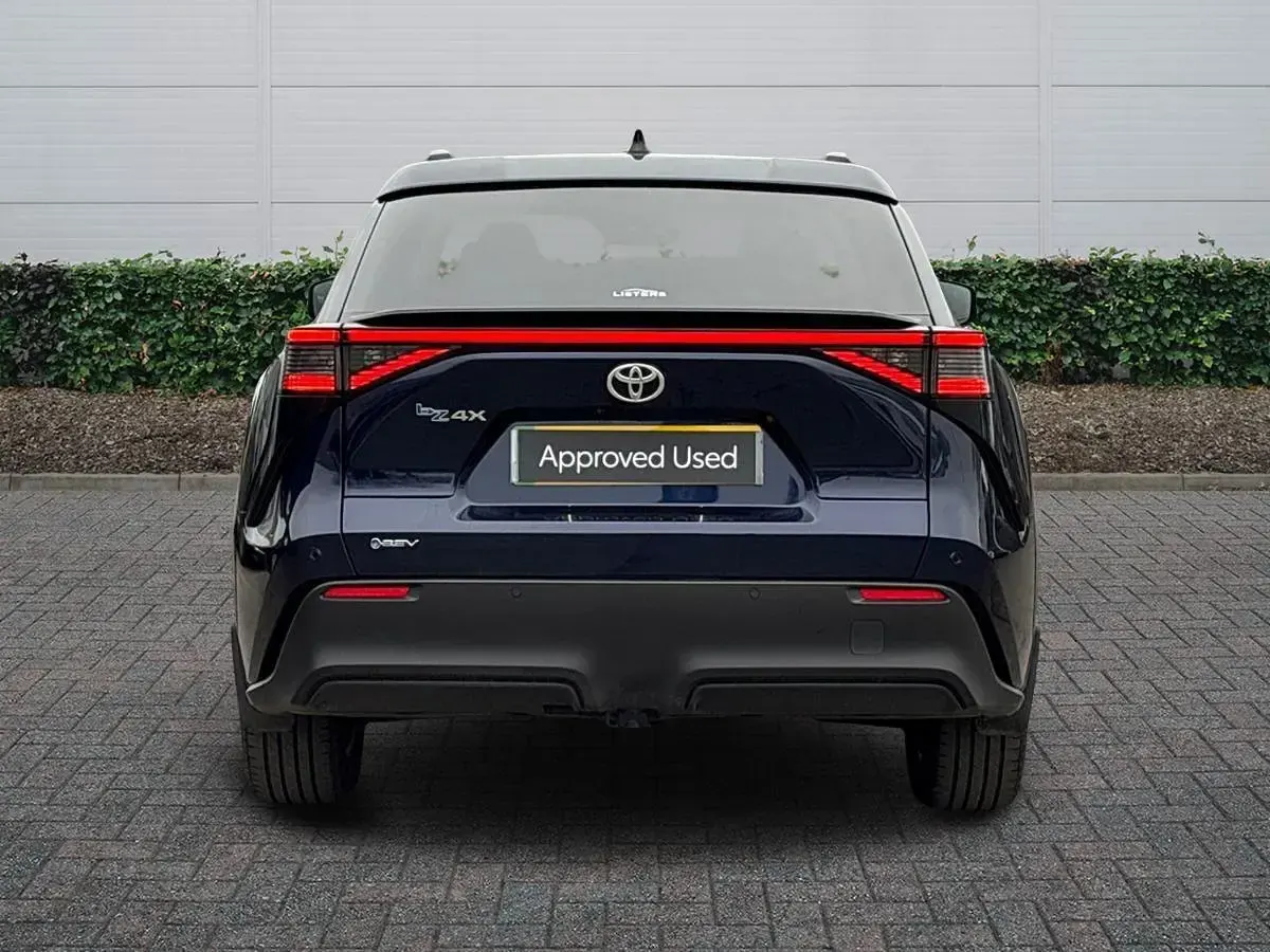 New Toyota bZ4X Design 164 kW (224 HP) 2025 Blue SUV