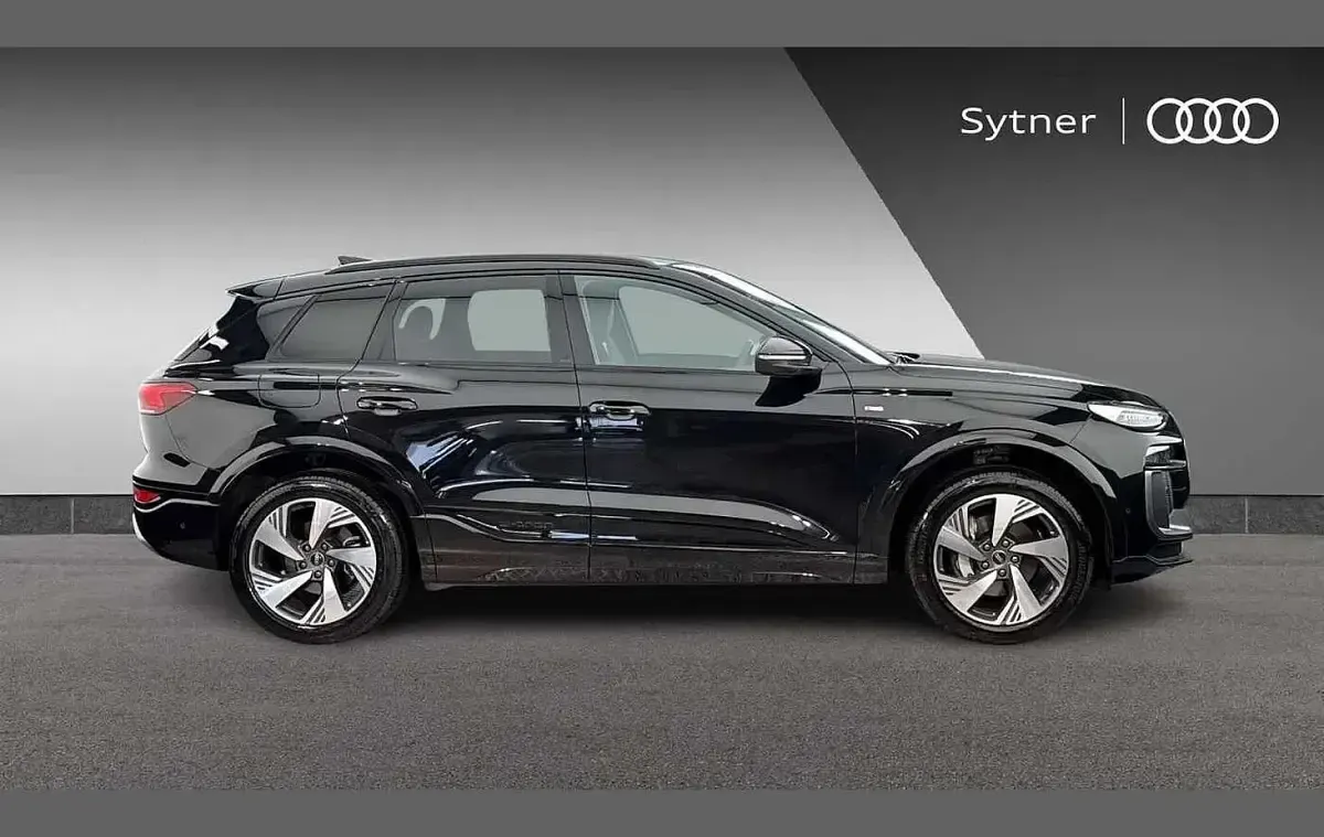 Used Audi Q6 e-tron S-Line 225 kW (306 HP) 2025 Black SUV
