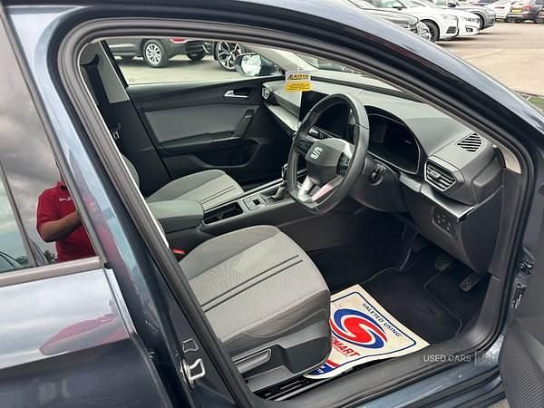 Used Seat Leon SE Dynamic 115 HP (84 kW) 2022 Grey Estate