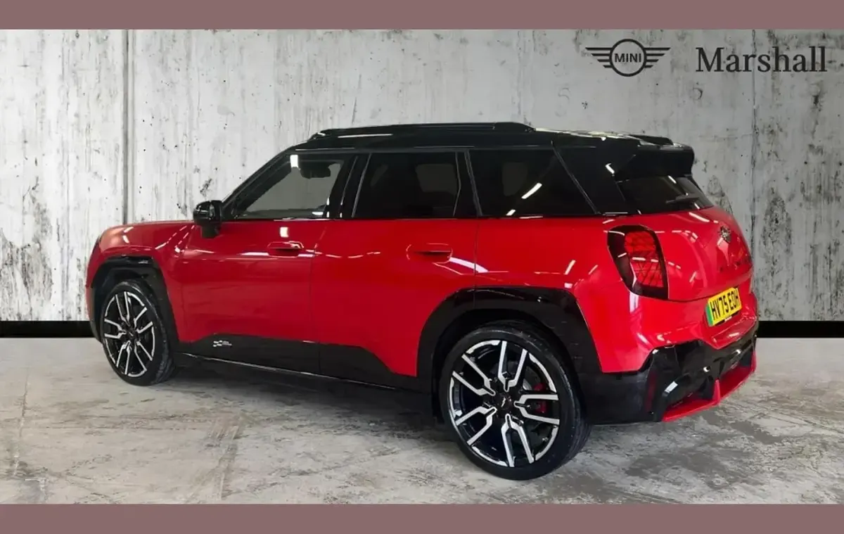 Used Mini Aceman 189 kW (258 HP) 2025 Red SUV