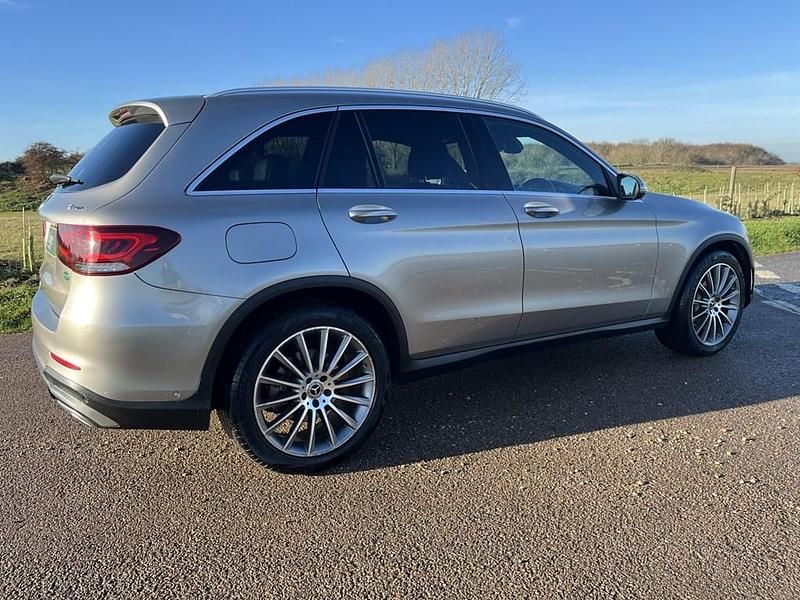 Used Mercedes GLC300 AMG line 2021 Silver SUV
