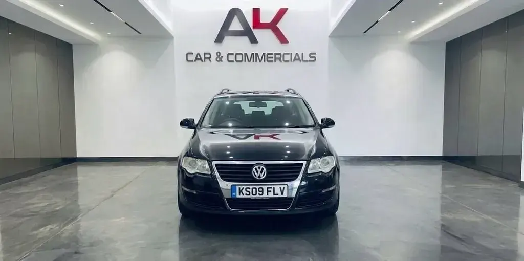 Używany VW Passat Highline 140 KM (102 kW) 2009 Czarny Kombi