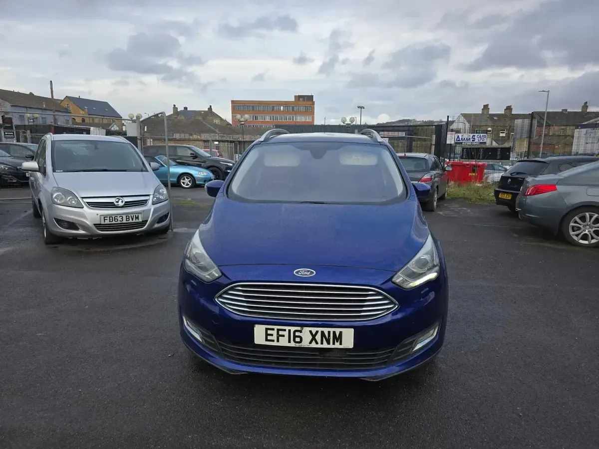 Used Ford Grand C-Max Titanium X 150 HP (110 kW) 2016 Blue MPV