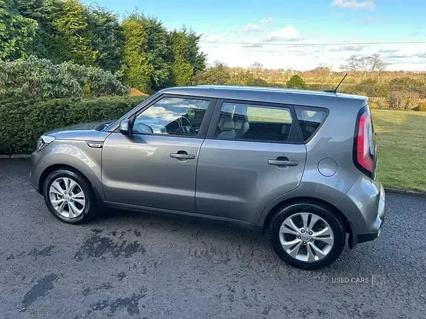 Usado Kia Soul 2016 Plateado SUV