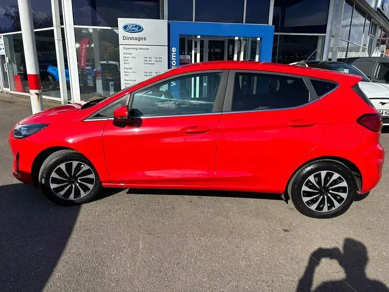 Used Ford Fiesta Titanium 100 HP (73 kW) 2022 Red Hatchback