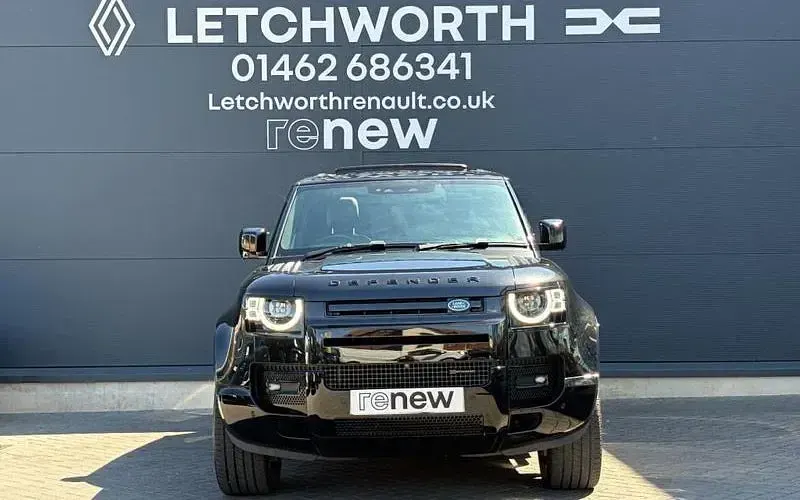 Used Land Rover Defender SE Dynamic 249 HP (183 kW) 2025 SUV