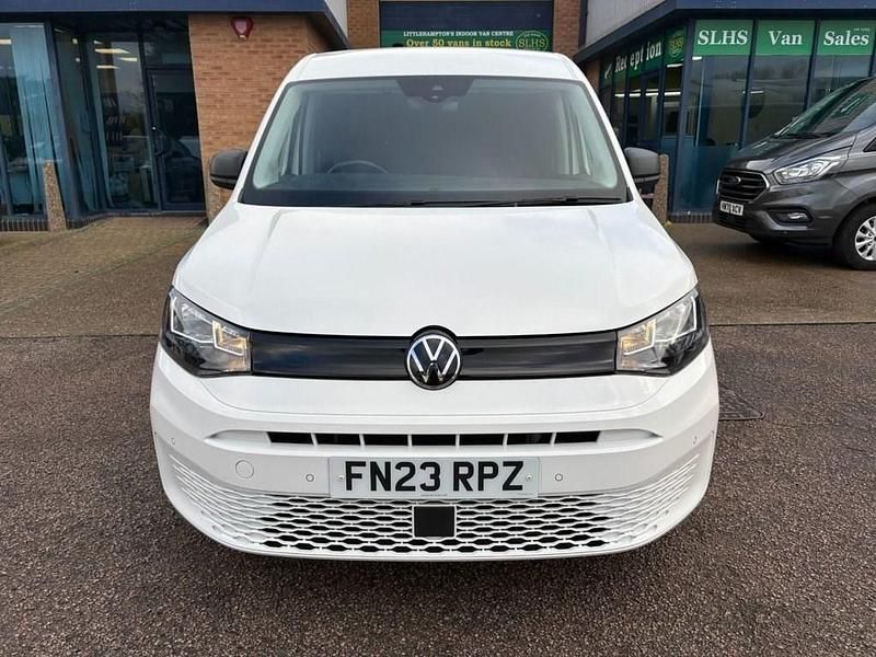 Used VW Caddy S 102 HP (75 kW) 2023 White MPV