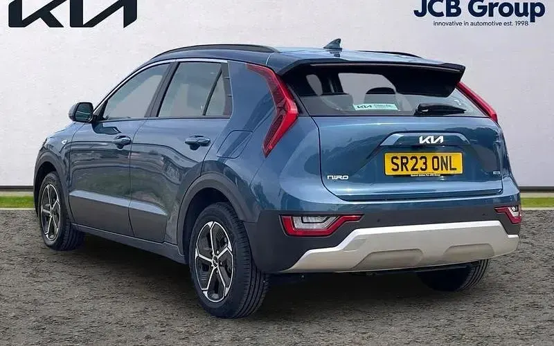 Used Kia Niro 141 HP (103 kW) 2023 Blue SUV