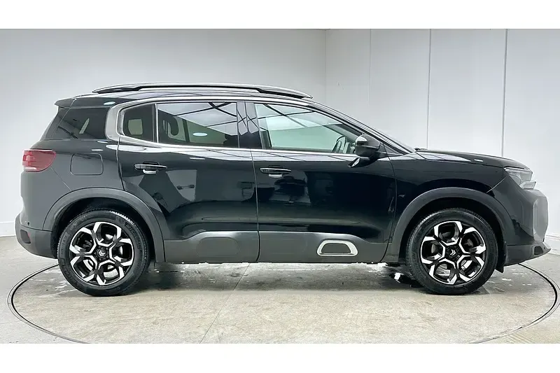 Used Citroën C5 Aircross PureTech 2023 Perla nera black metallic SUV