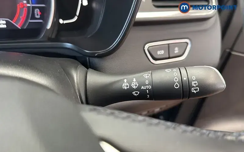 Used Renault Kadjar Iconic 116 HP (85 kW) 2019 Grey SUV