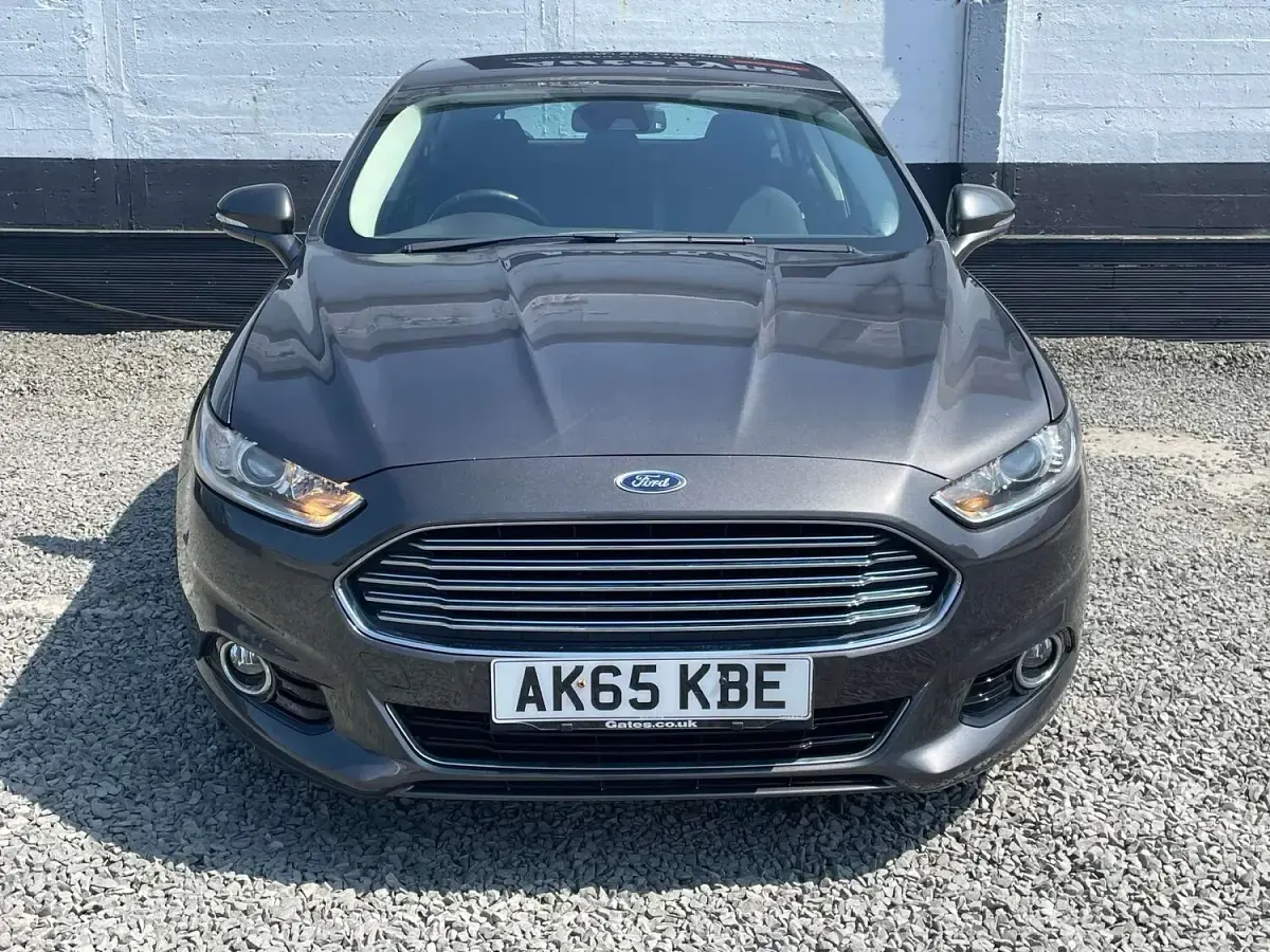 Used Ford Mondeo Titanium 160 HP (117 kW) 2015 Grey Hatchback