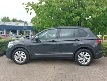 Used VW Tiguan Life 245 HP (180 kW) 2022 Grey SUV