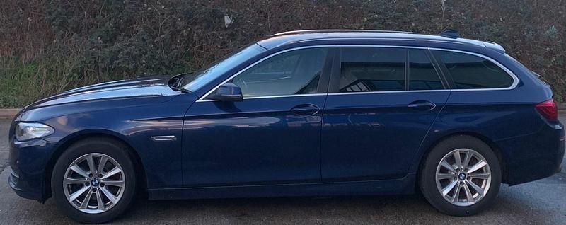 Begagnad BMW 520 2015 Blå Kombi