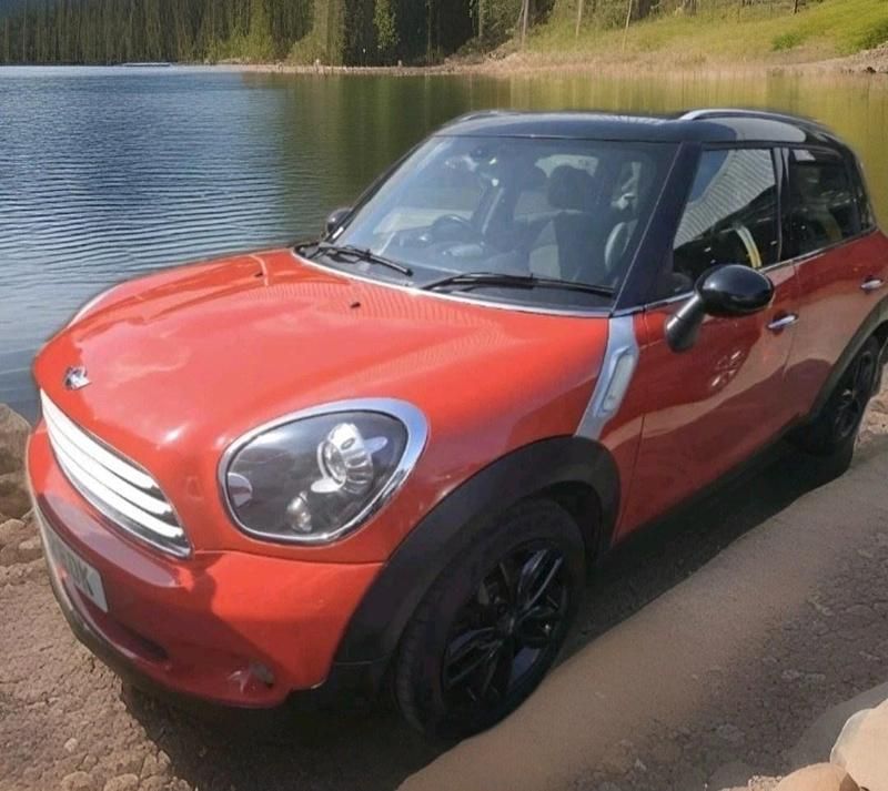 Red Used 2012 Mini Cooper D Countryman SUV | £3,490 (Fair price) - Image 1/4