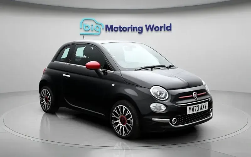Gebraucht Fiat 500 Red 69 PS (50 kW) 2022 Schwarz Kleinwagen