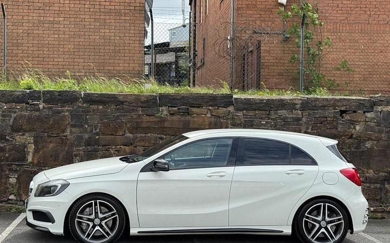 Used Mercedes A45 AMG AMG 360 HP (264 kW) 2014 White Hatchback