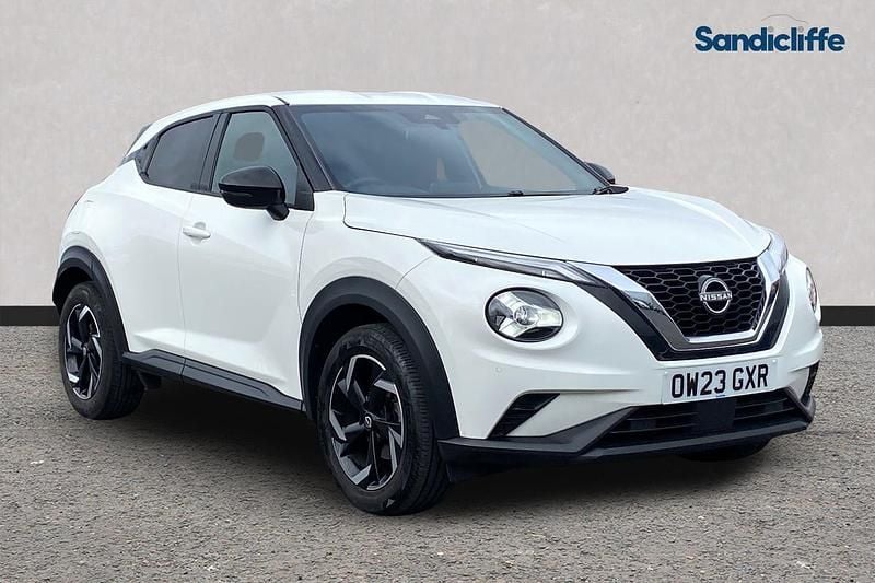 Used Nissan Juke N-Connecta 114 HP (83 kW) 2023 White SUV