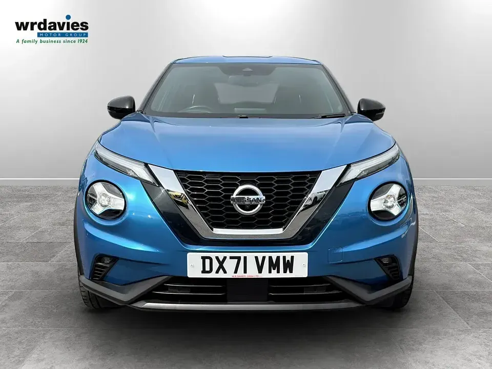 Used Nissan Juke Tekna 114 HP (83 kW) 2021 Vivid blue SUV