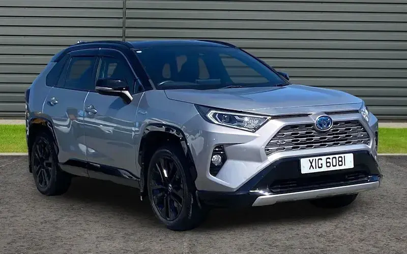 Usado Toyota RAV4 218 HP (160 kW) 2023 SUV