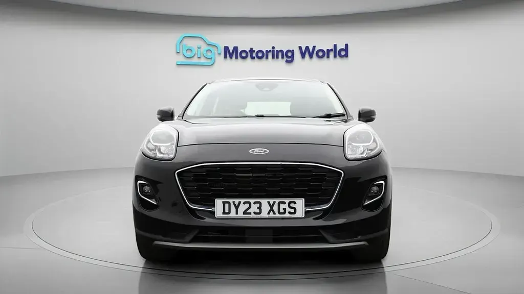 Używany Ford Puma Titanium 125 KM (91 kW) 2023 Czarny SUV