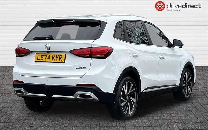 Used MG ZS Trophy 196 HP (144 kW) 2024 White SUV