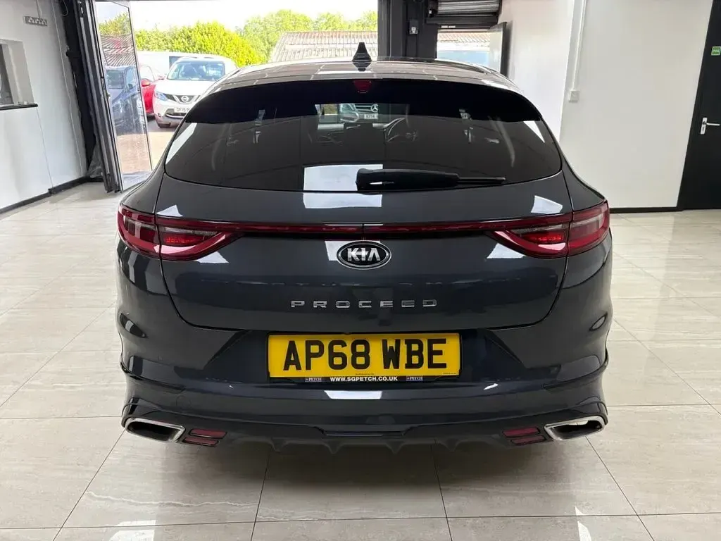 Used Kia ProCeed GT 201 HP (147 kW) 2019 Grey Estate