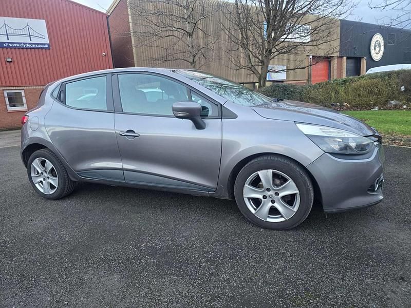 Used Renault Clio IV Expression+ 75 HP (55 kW) 2013 Grey Hatchback