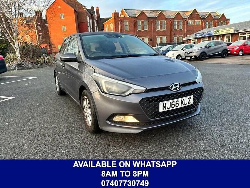 Grey Used 2016 Hyundai i20 SE Hatchback | £5,995 (Fair price) - Image 1/3