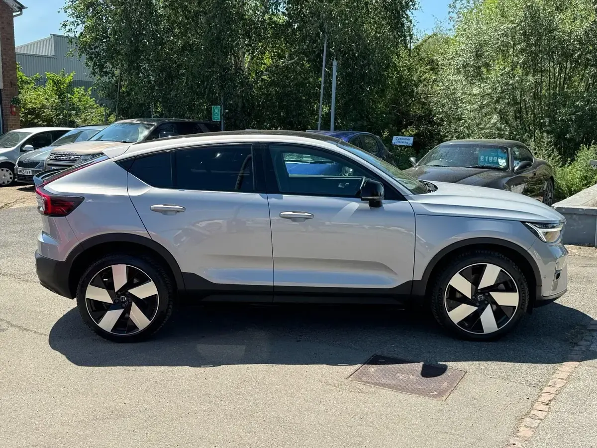 Used Volvo C40 Ultimate 300 kW (408 HP) 2023 Silver SUV