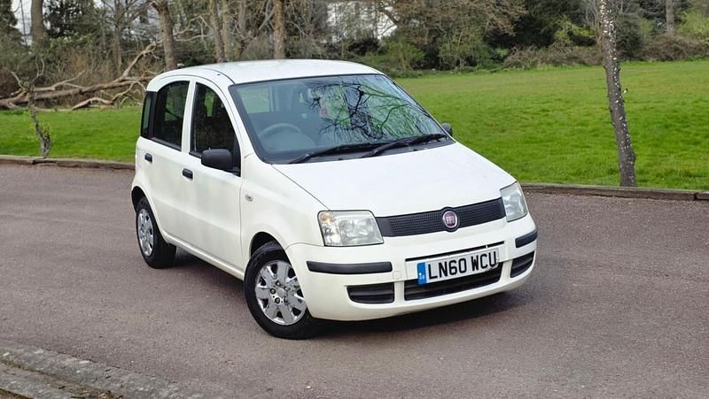 Used Fiat Panda Active 54 HP (39 kW) 2010 White Hatchback