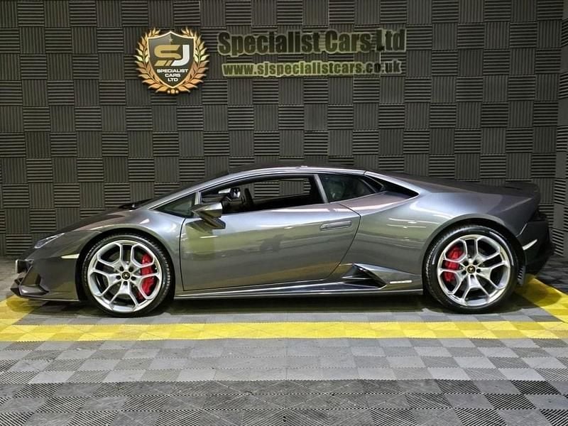 Used Lamborghini Huracán 640 HP (470 kW) 2022 Grey Coupe