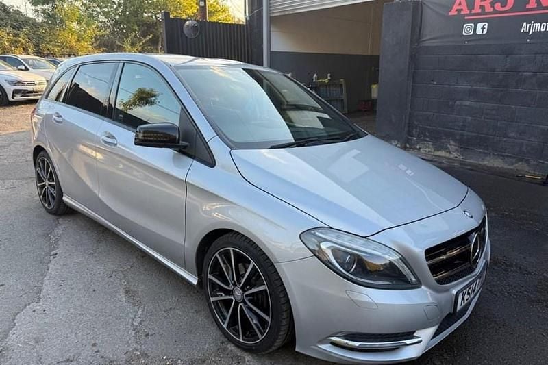 Silver Used 2014 Mercedes B180 MPV | £5,995 (Good price) - Image 1/1