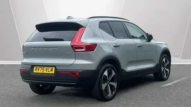 Used Volvo XC40 Plus 194 HP (142 kW) 2026 SUV