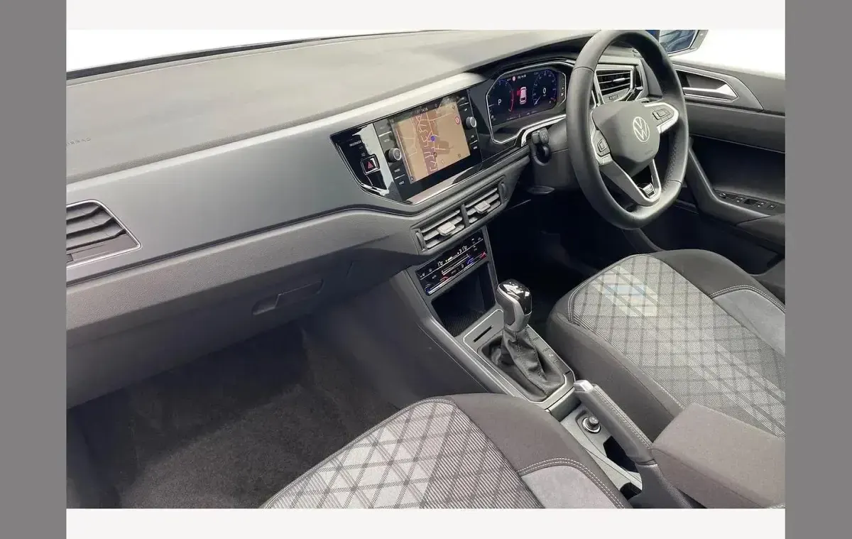 Used VW Polo R-line 115 HP (84 kW) 2025 Reef blue Hatchback