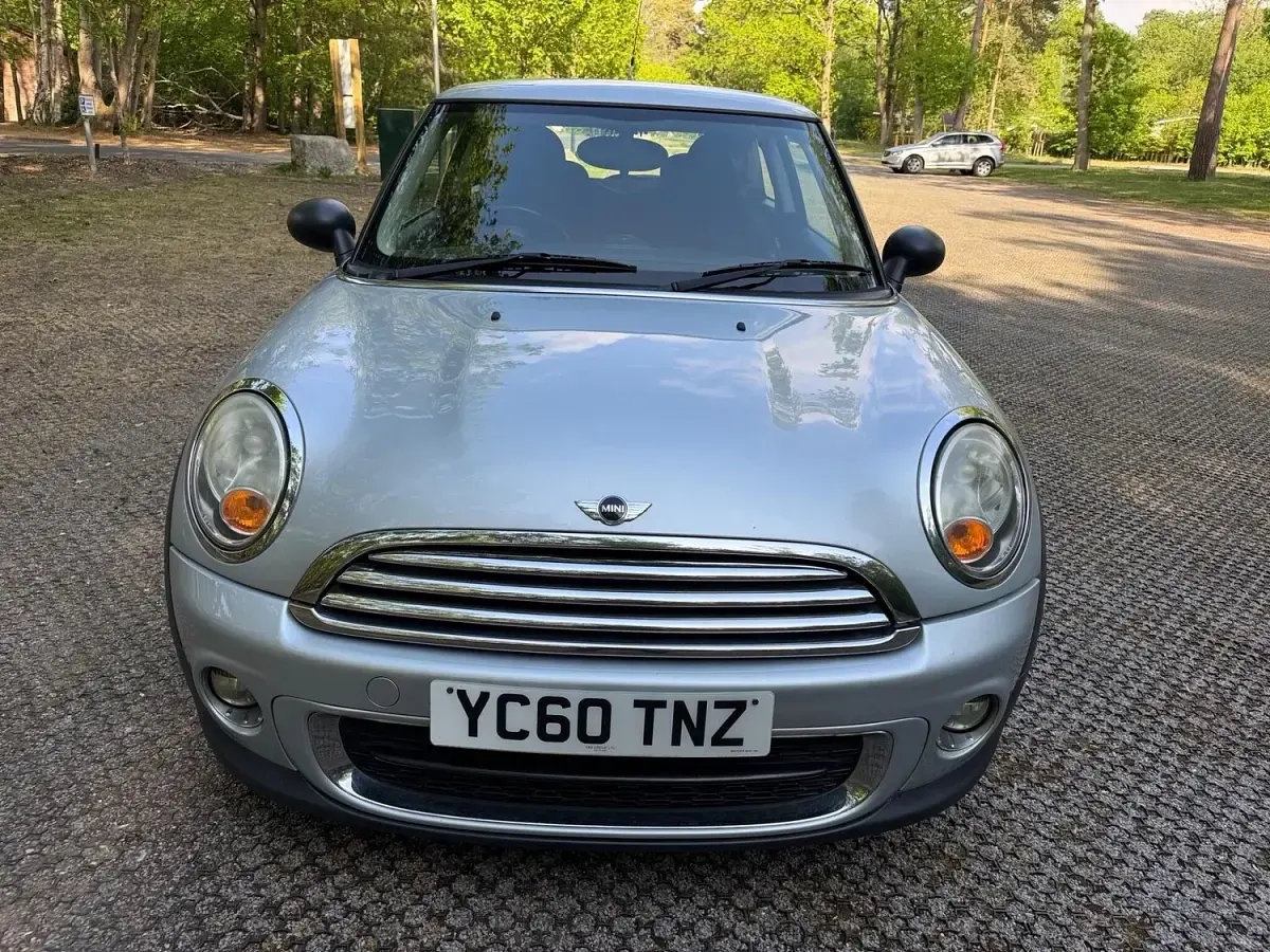 Used Mini One D Hatch 90 HP (66 kW) 2010 Silver Hatchback