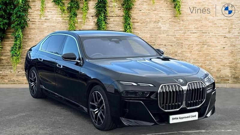 Used BMW i7 M Sport 330 kW (449 HP) 2025 Black Sedan